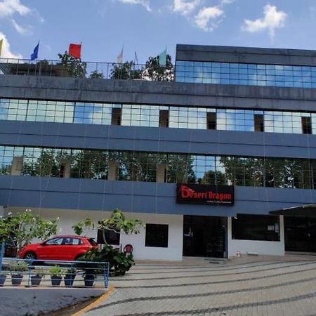 Thabasiya Resorts Kuzhittura المظهر الخارجي الصورة